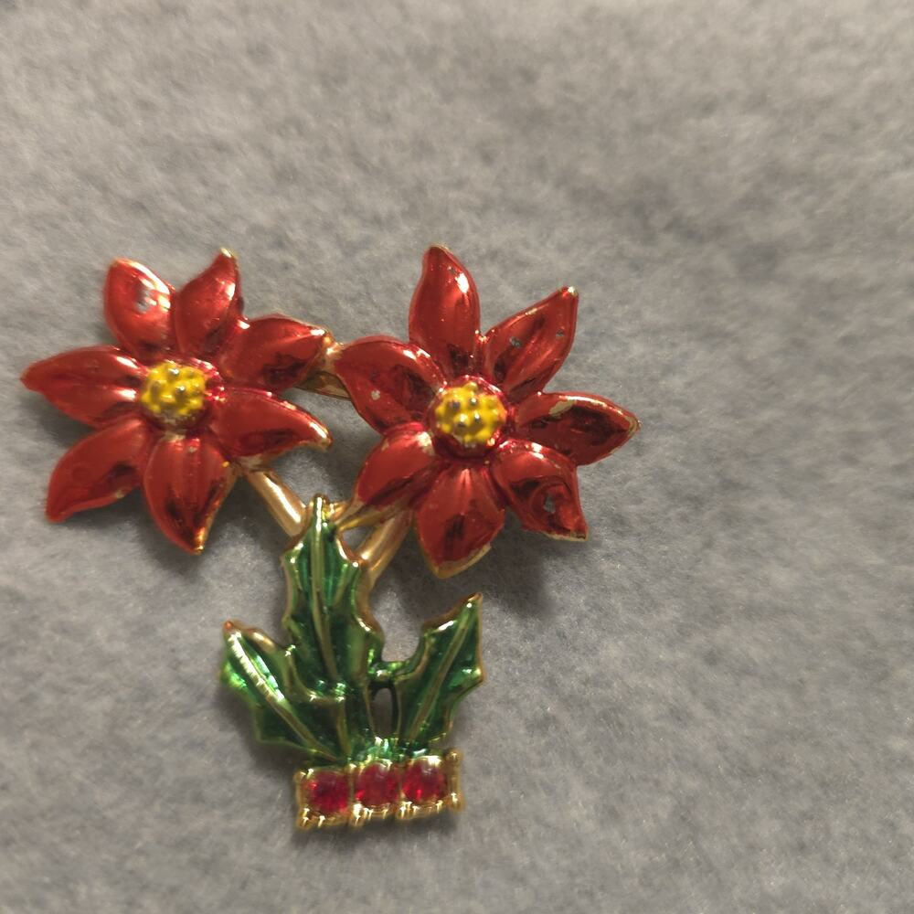 Vintage Signed 1960s BJ (Beatrix Jewelry) Christmas Poinsettia Brooch Pin - Picture 2 of 3